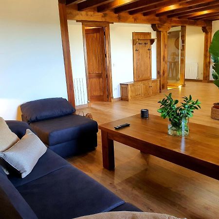 Natvi Apartment Pedraza Luaran gambar