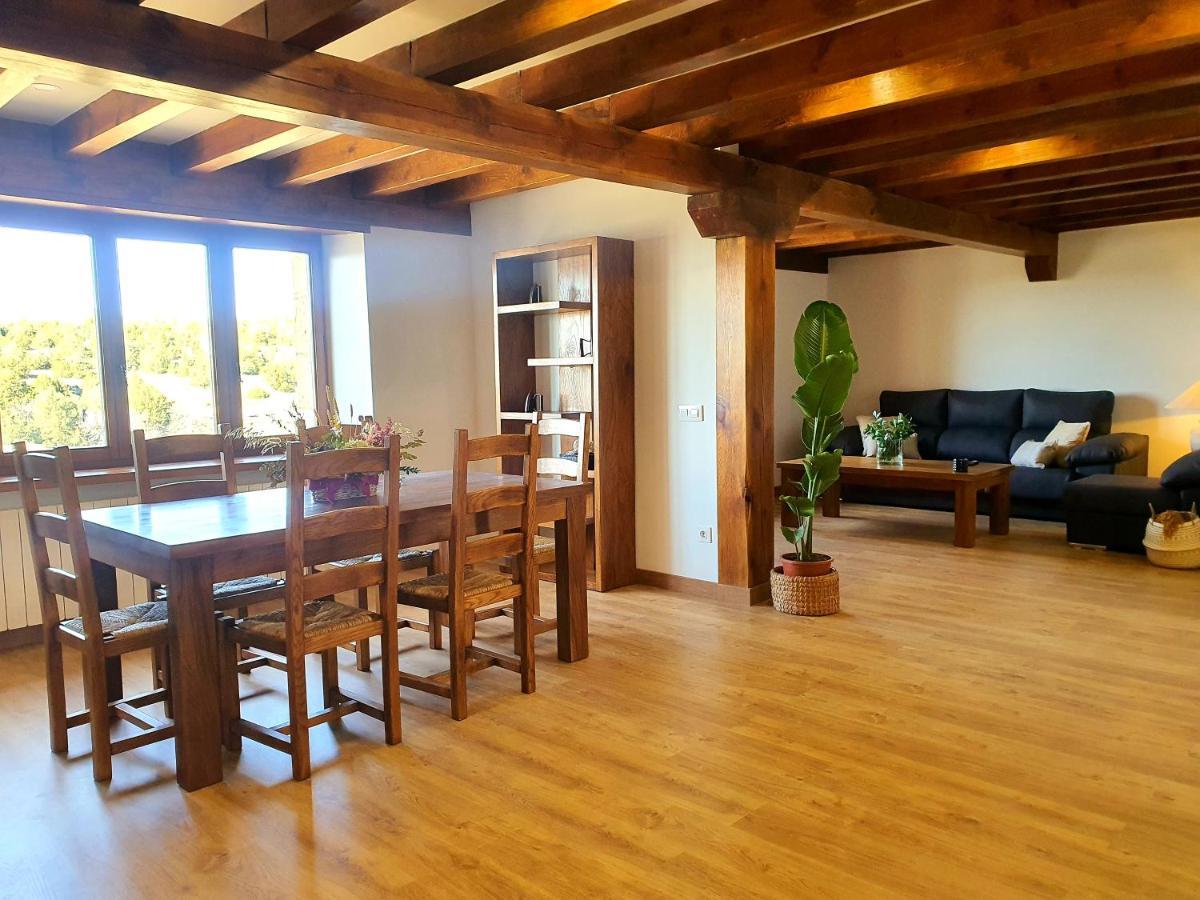 Natvi Apartment Pedraza Luaran gambar